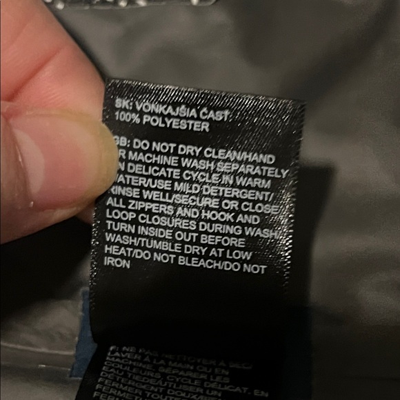 The North Face girls size 7/8  Navy Raincoat - Picture 7 of 9